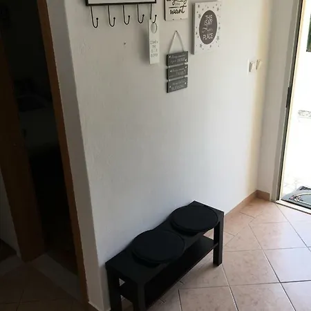 Laus Apartman